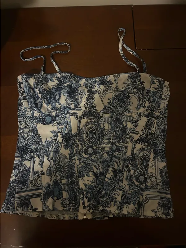 Pretty Little Thing Corset Top - Image 3