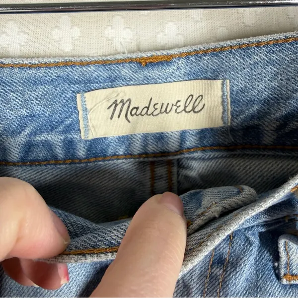 Madewell Light Wash‎ The Perfect Summer Jeans - Image 4
