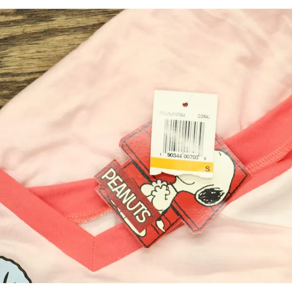 NWT Peanuts Juniors Gang V-Neck Graphic Tee Coral / Ivory / Neon Coral Pink S - Image 4