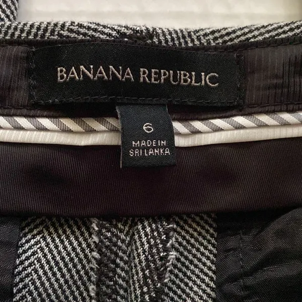 Banana Republic Logan black houndstooth check trousers dress pants, size 6 - Image 5