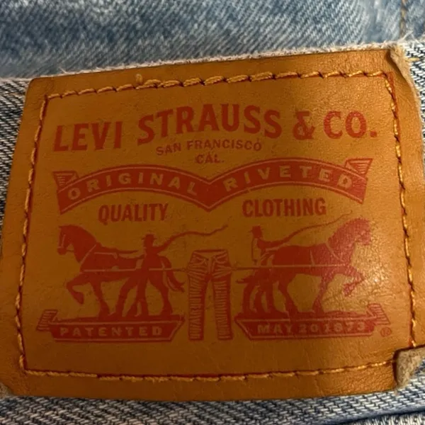 Levi's Blue Light Wash Distressed Cut Off High Waisted Denim Jean Skirt Size 25 - Image 4