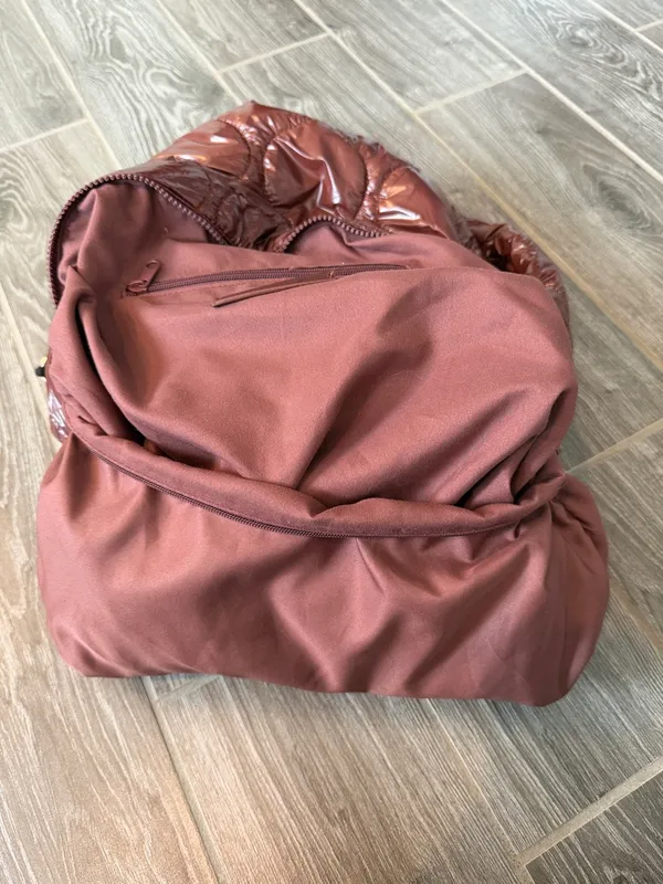 FP Movement Free people Maroon Quilted puffer Shoulder Bag EUC - Image 4
