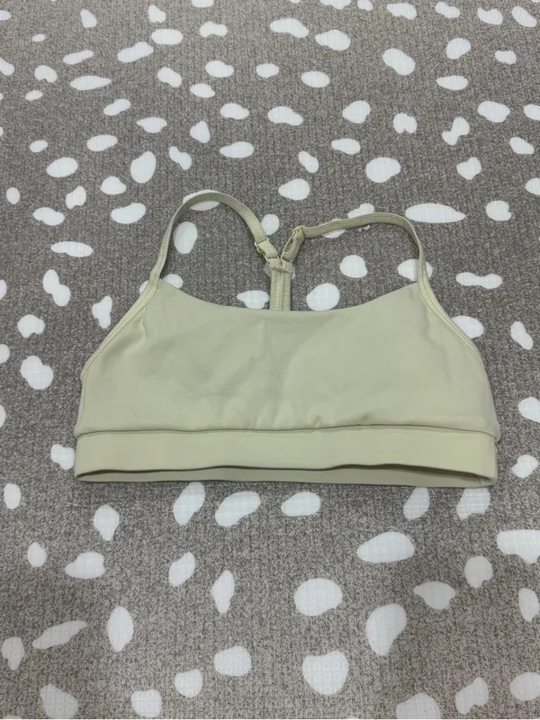 Sommer Ray sports bra butter yellow workout top crop racerback adjustable - Image 3