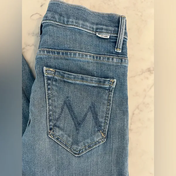Mother Jeans The Seamed Swooner Hover Size 25 Blowing Kisses EUC - Image 4
