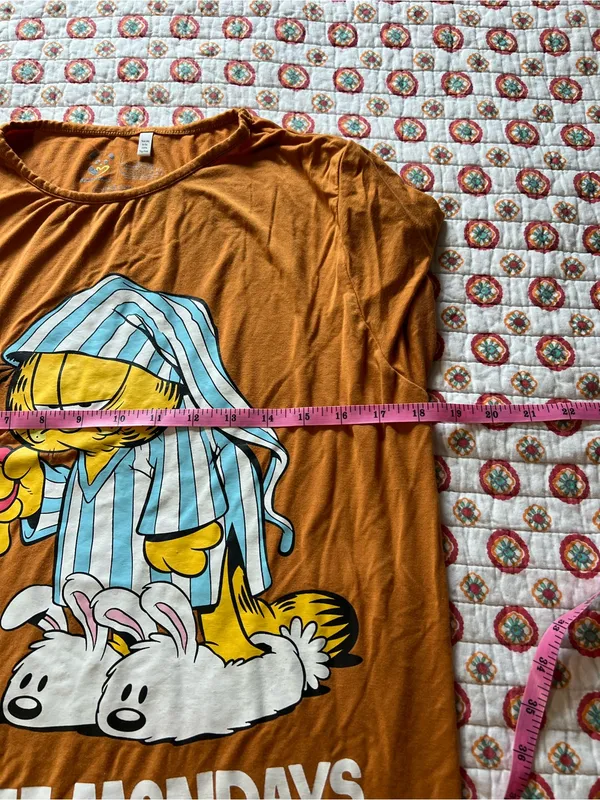 Bellabu Bear Bamboo Garfield I Hate Mondays Shirt size small - Image 6