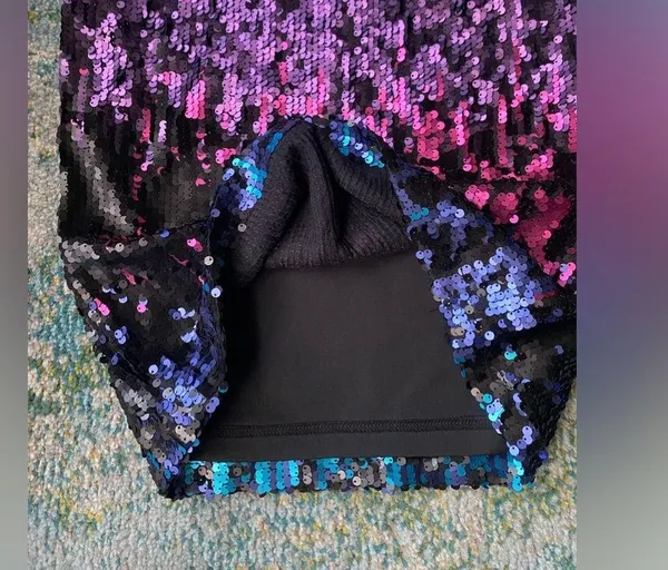 NWT Venus sequin color changing mini stretch festive skirt, size 6 - Image 6
