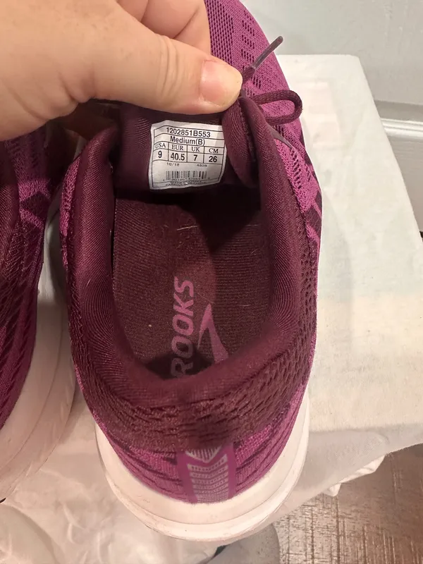 Brooks Launch 6 Running Shoes Beetroot Pink Gold Women's Size 9 Medium B - Image 7