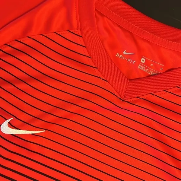 Nike activewear top‎ - Image 2