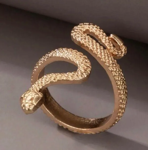 Snake Ring Gold - Image 2