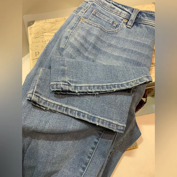 Style and Co Straight Leg Distressed Denim Blue Jeans - Image 11