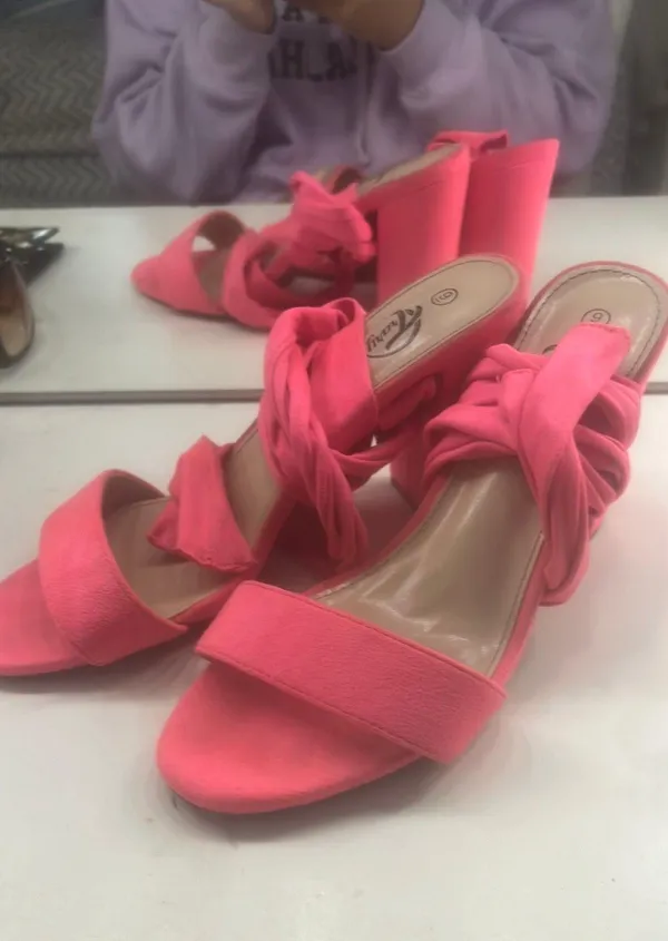 Pink Wrap Heals Size 9 - Image 3
