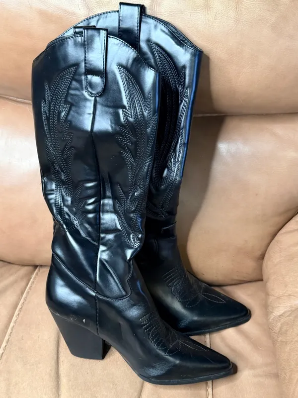 Black Cowboy Boots nwot Size 7 - Image 6