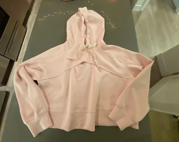 Lululemon Sweatshirt - Image 2