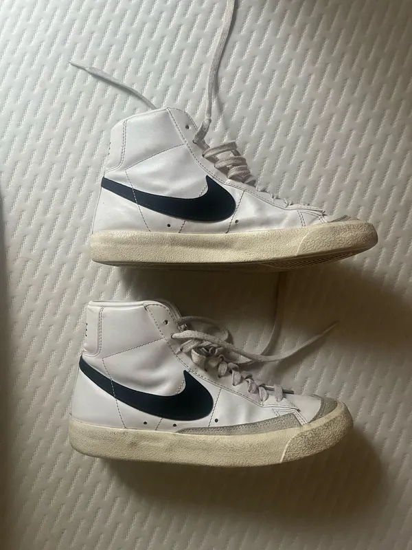 Nike blazers - Image 2