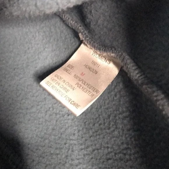 Woolrich Women's Cozy Zip Up Fleece‎ Vest Blue Size Medium - Image 6