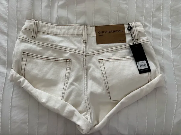 One Teaspoon Shorts - Image 2