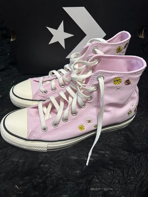CONVERSE Ctas Hi top pink floral embroidered lace up shoes sneakers sz 8.5 new - Image 8