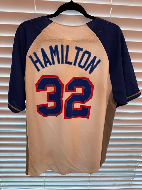 Genuine Merchandise Texas Rangers Baseball Jersey - Image 4