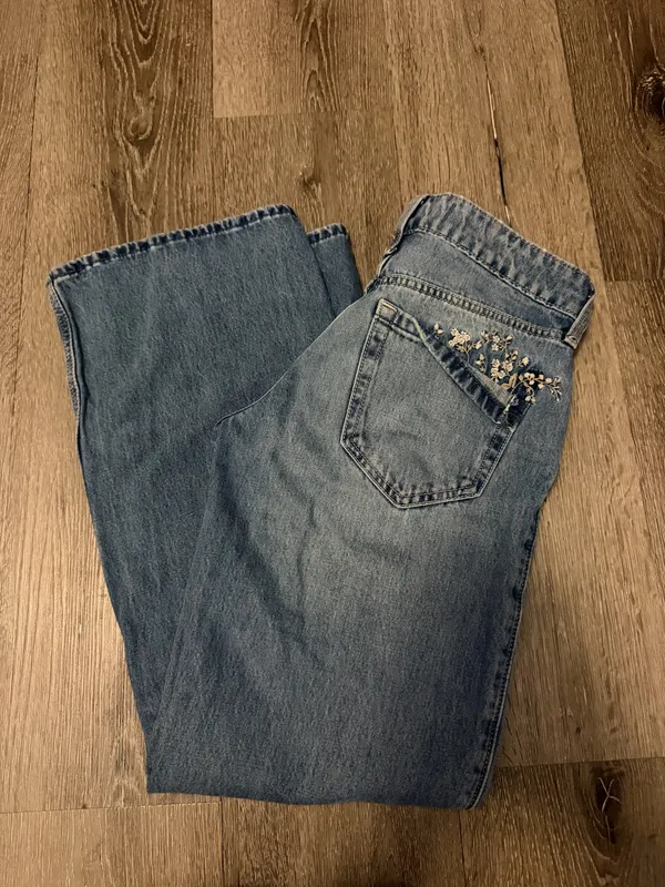 Hollister Jeans - Image 2