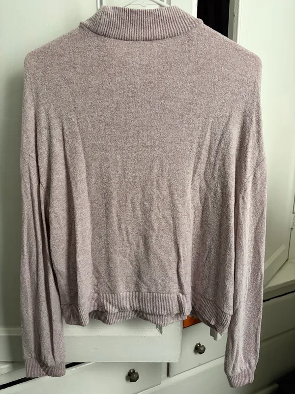 Women’s Lightweight Mock Neck Pullover Sweater - Dusty Pink Size S - Image 5