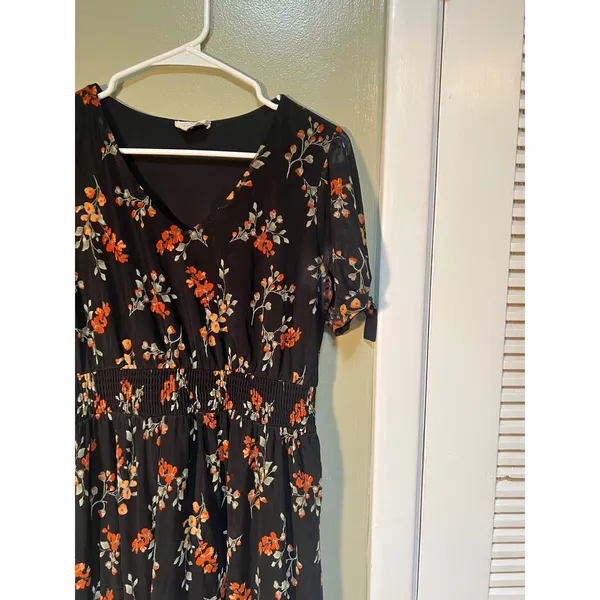 Ember Women's Size Medium Midi Dress Black Orange Floral V-Neck Short Sleeve - Image 5