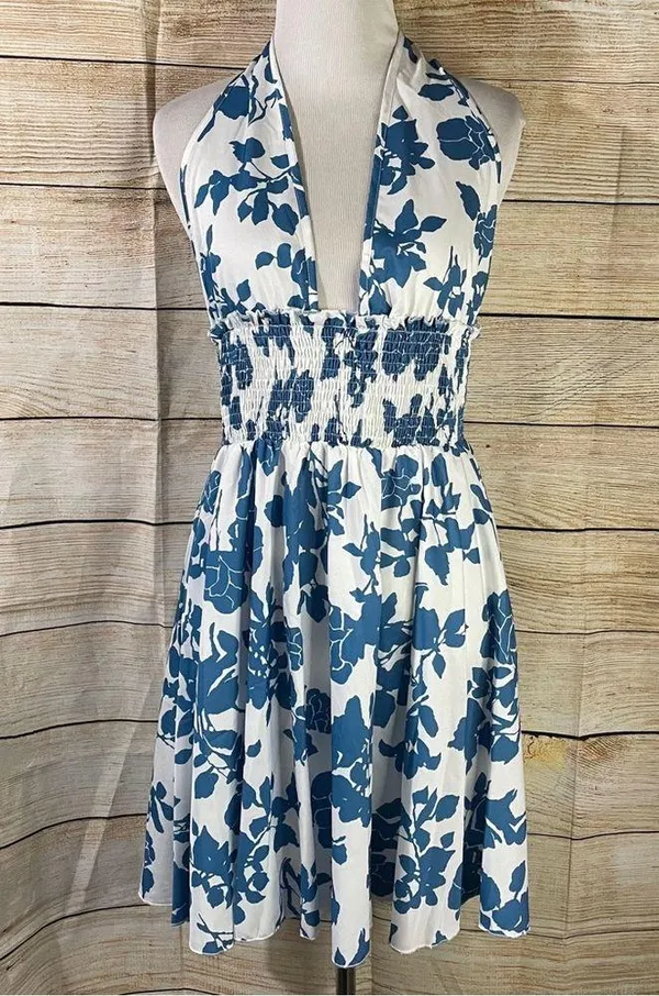 SheIn floral halter shirred waist A-line blue dress womens Size Large - Image 3