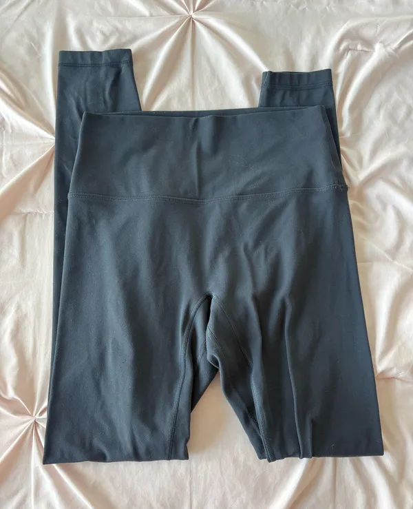 Colorfulkoala CRZ Yoga Butterluxe No Front Seam Legging - Image 2