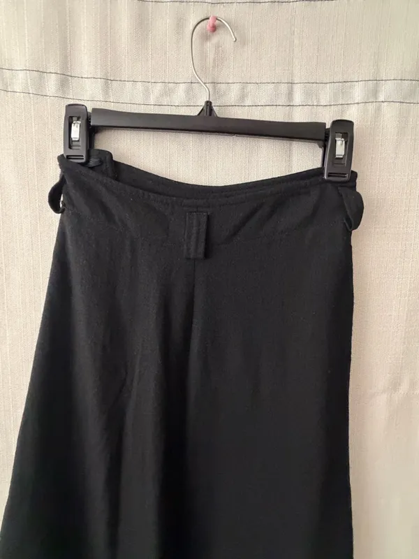 Calvin Klein women’s Size 4 Black Wool A-Line Skirt Side Buttons/Pocket(A582) - Image 11