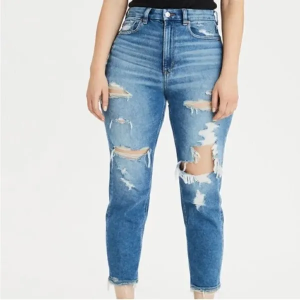 American Eagle Women's Sz 4 Regular Curvy Mom Jean Medium Wash Destroyed Stretch - Image 2