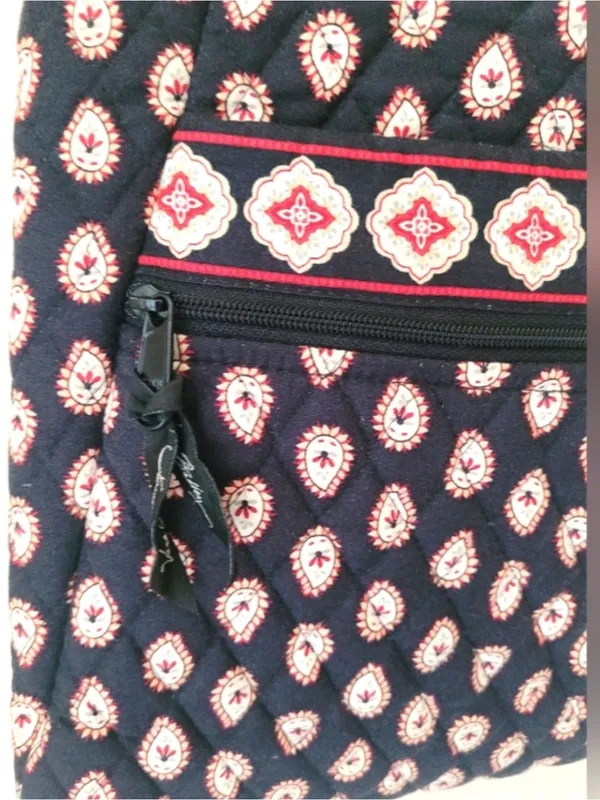 Vera Bradley Black Paisley Hipster Classic Crossbody or Shoulder Bag - Image 5