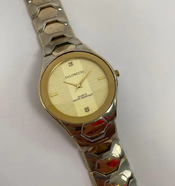 Retro DeLONCCIO Mixed Metal Watch - Image 3