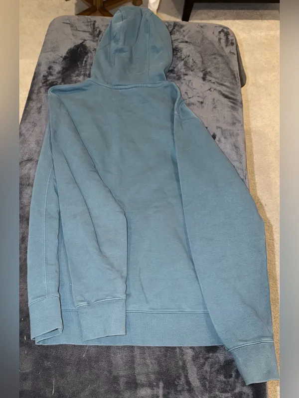 Nike Hoodie Size Large - Image 2