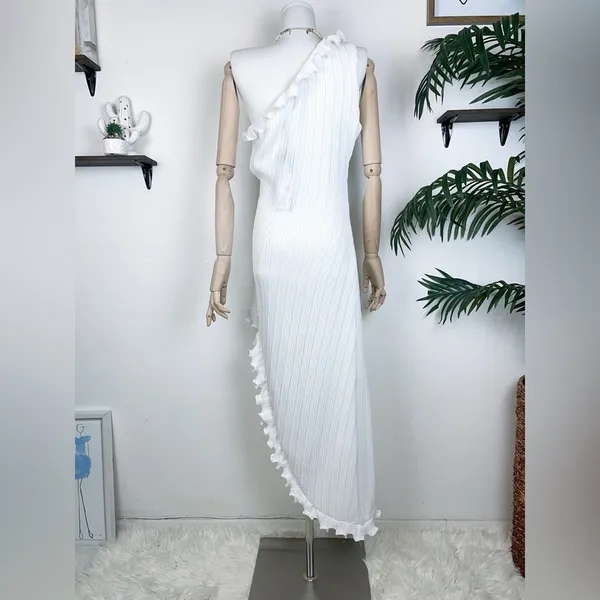 Elliatt Italianate One Shoulder Pleated Dress in Ivory - Image 7
