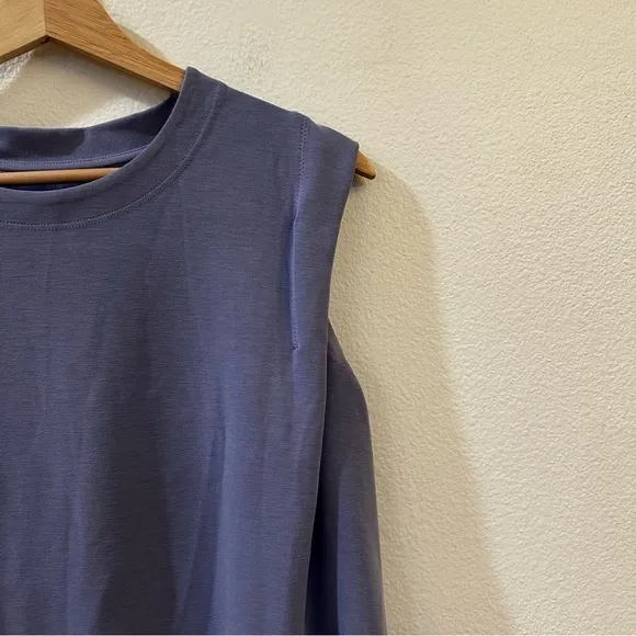 Athleta Seasoft Tank Sweatshirt In Periwinkle‎ Size Small - Image 5