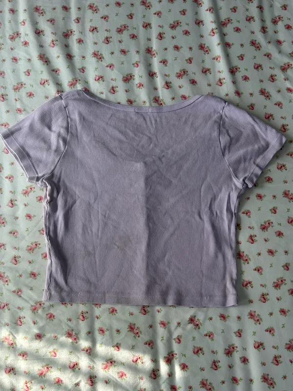 BRANDY MELVILLE Women’s Lavender Scoop Neck Button-Front Crop Top - Image 3