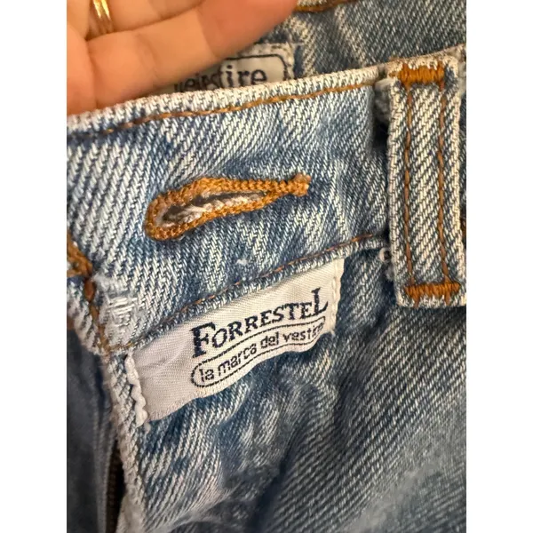 Vintage Forrestel High Waisted Denim Shorts Light Wash 90s‎ Mom Jean Shorts 10 - Image 4