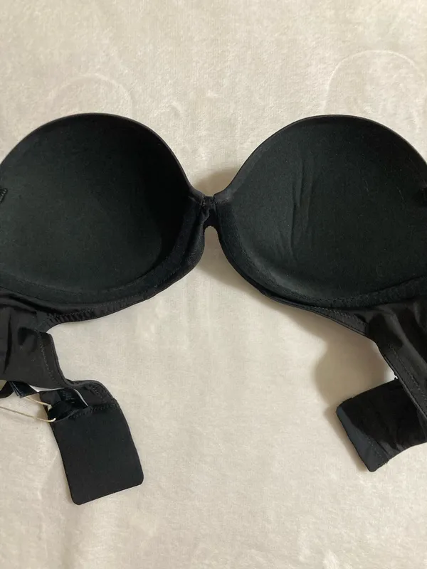 SKIMS Ultímate Strapless Push Up Bra 34C - Image 4