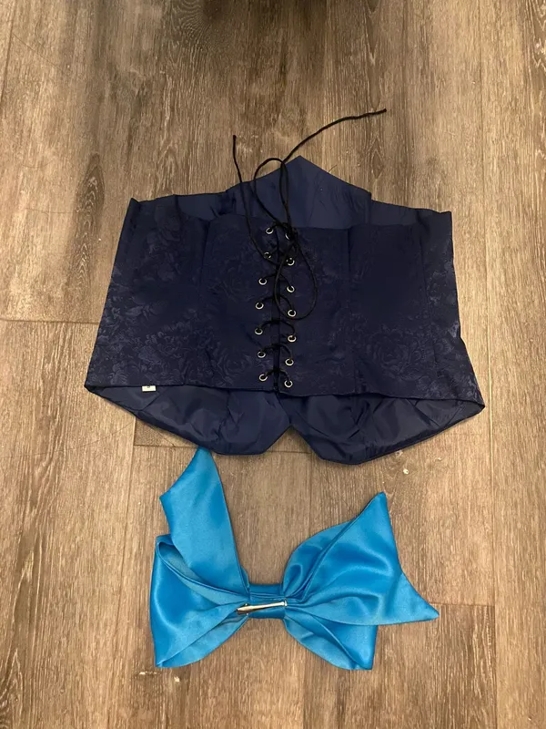 Disney’s Ariel the little mermaid cosplay - Image 6