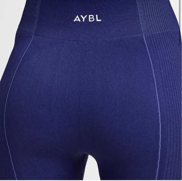 AYBL Seamless leggings - Image 3