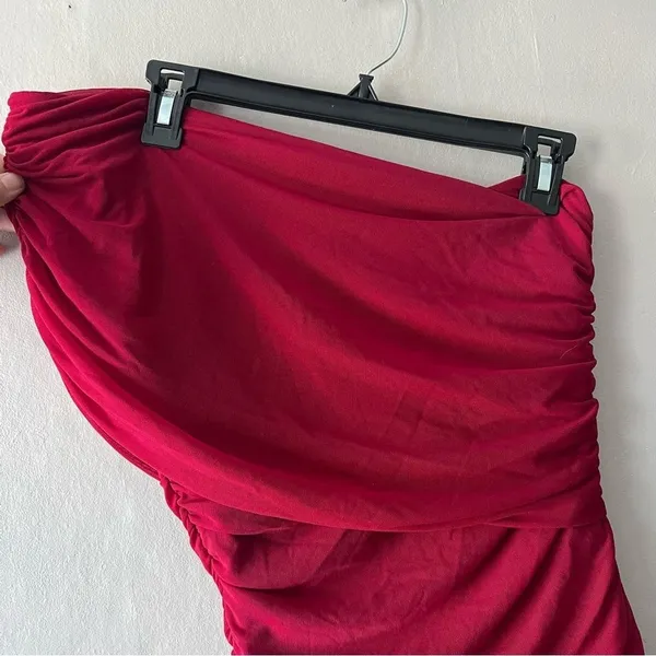 Red One Shoulder Ruched Bodycon Maxi Dress Size Large - Image 4