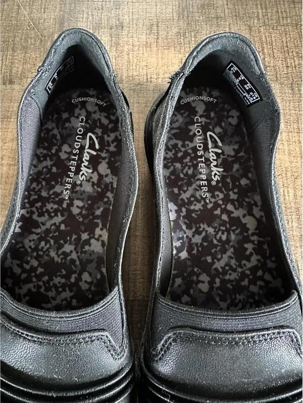 Clarks Cloudsteppers Women's Slip-On Shoes - Image 7