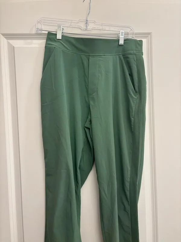 Athleta Brooklyn Ankle Pants Mid-Rise 6 Women’s - Image 3