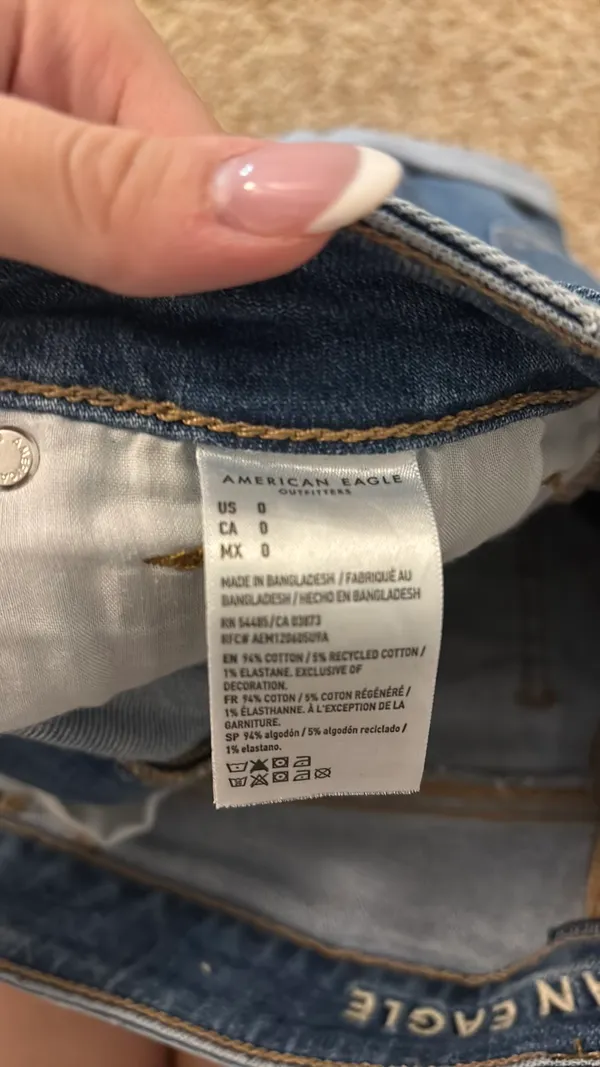 jean shorts - Image 3