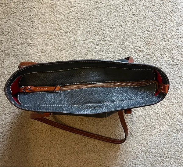 Dooney & Bourke Bag - Image 3