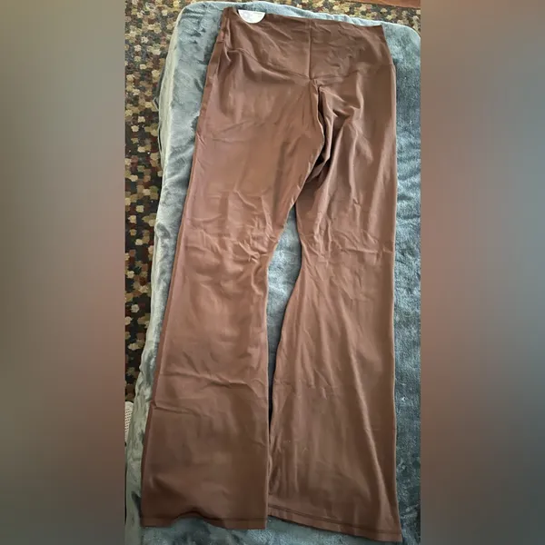Aerie Offline Real Me Xtra Bootcut Legging in Dark Maple Size XXL New with tags - Image 14
