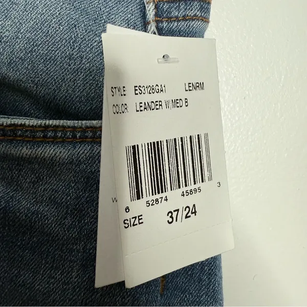 NWT Stitch Fix Sts Blue Molly High Rise Short Style ES3128GA1 Blue Size 37/24‎ - Image 5