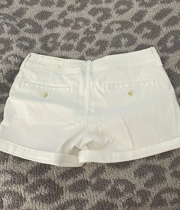 American Eagle Outfitters White Shorts - Image 2