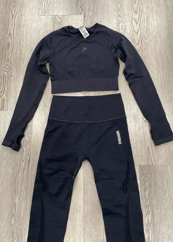 Gym shark set  - Image 2