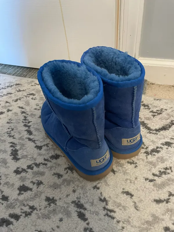 UGG Boots - Image 2