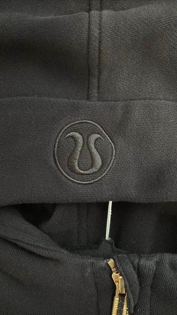 Lululemon Black Scuba Half-Zip Gold - Image 3